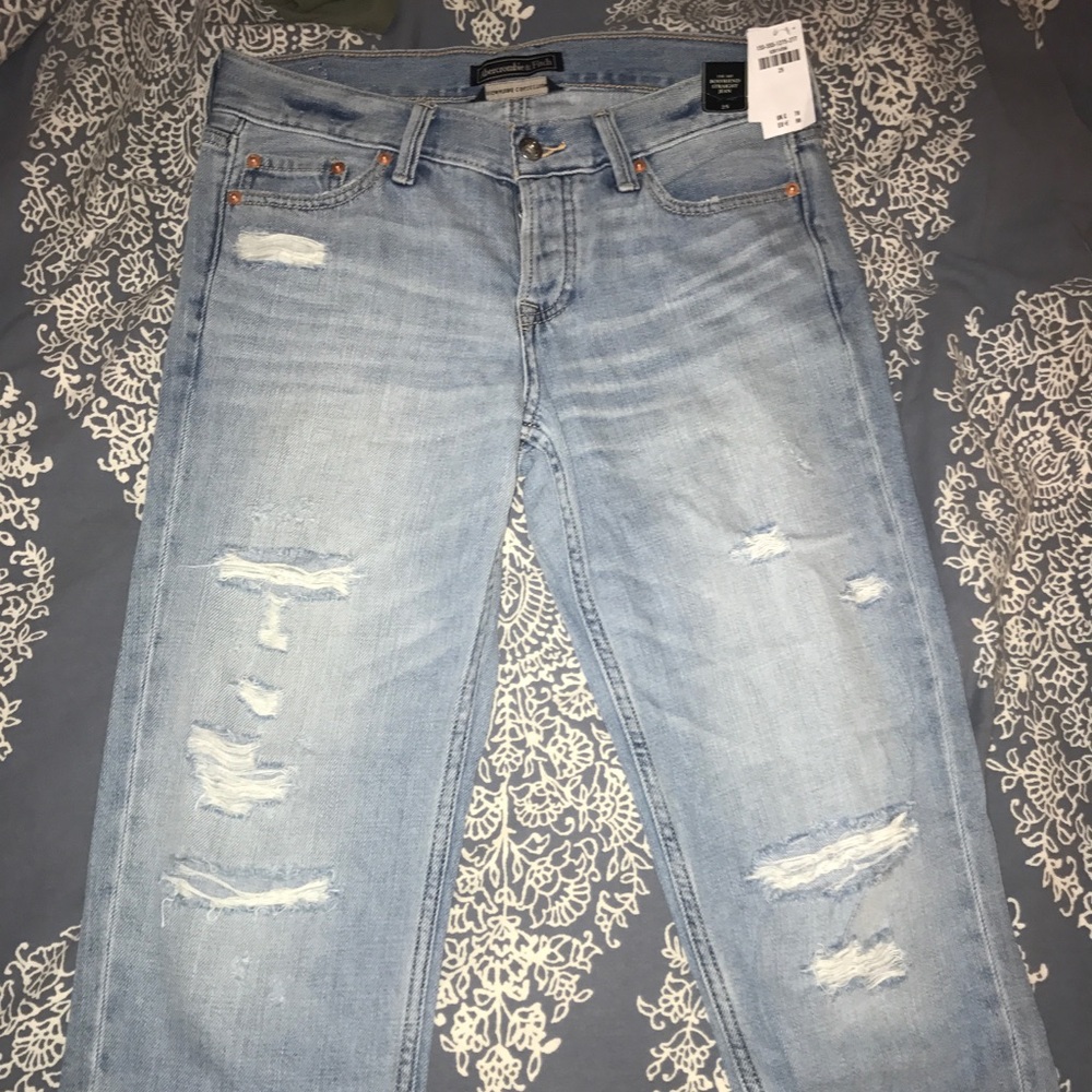 Abercrombie boyfriend jeans